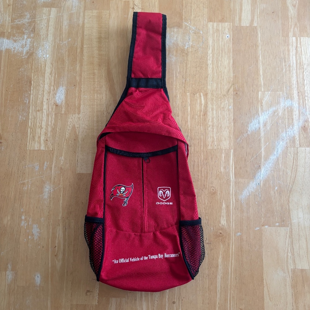 Tampa Bay Buccaneers Crossbody Bag